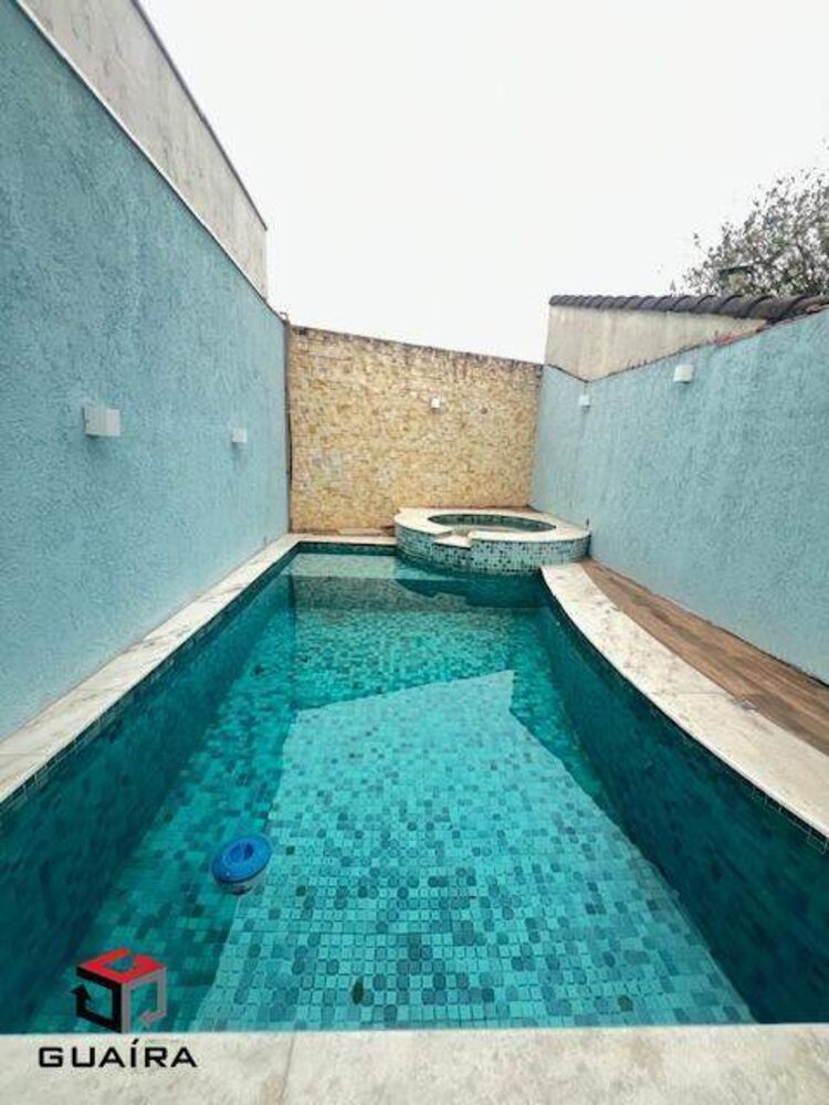 Sobrado à venda com 3 quartos, 170m² - Foto 1