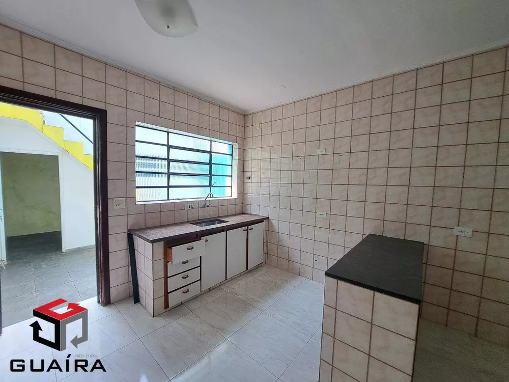 Sobrado à venda com 2 quartos, 161m² - Foto 3