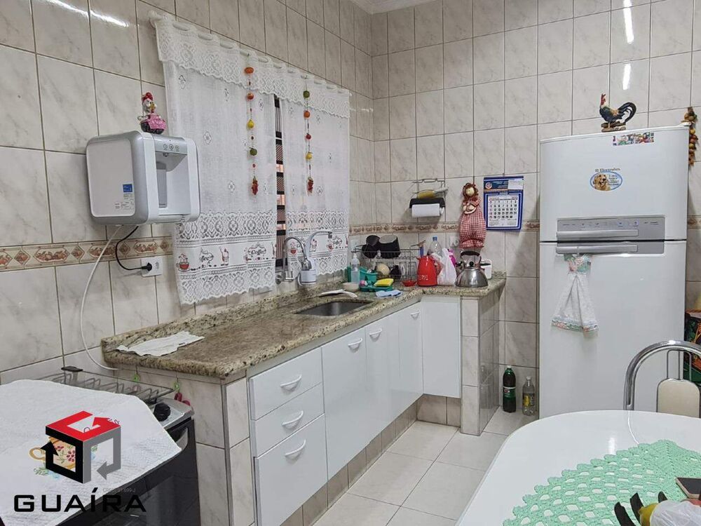 Casa à venda com 2 quartos, 160m² - Foto 3