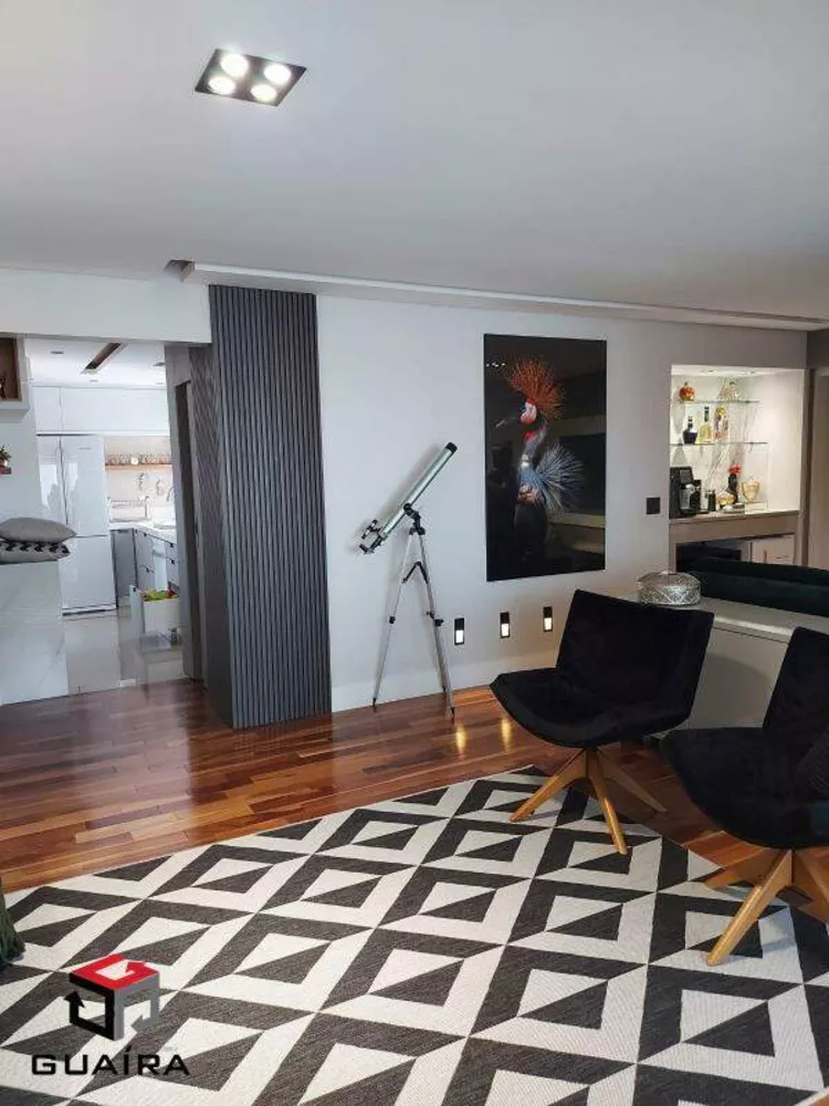 Apartamento à venda com 3 quartos, 130m² - Foto 2