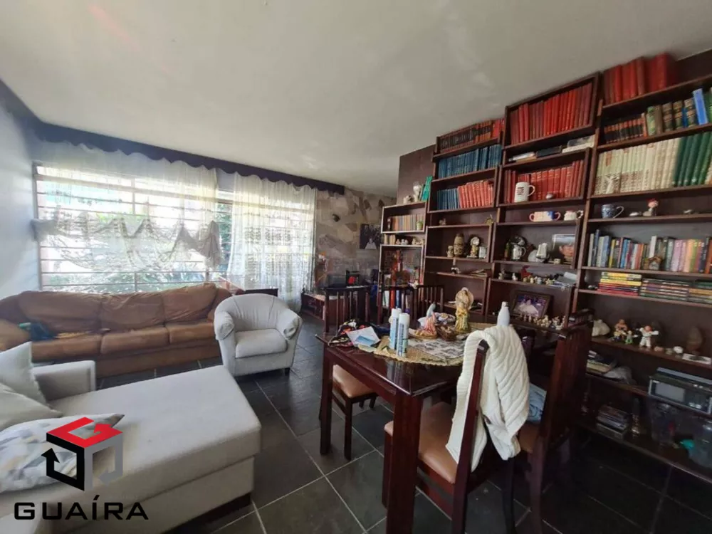 Casa à venda com 3 quartos, 280m² - Foto 1