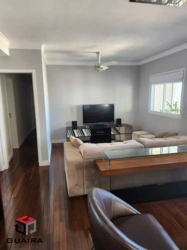 Apartamento para alugar com 3 quartos, 180m² - Foto 1