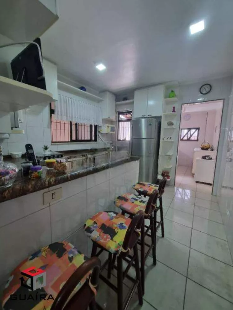 Sobrado à venda com 3 quartos, 174m² - Foto 4