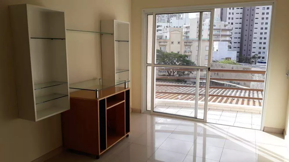 Apartamento à venda com 3 quartos, 83m² - Foto 2