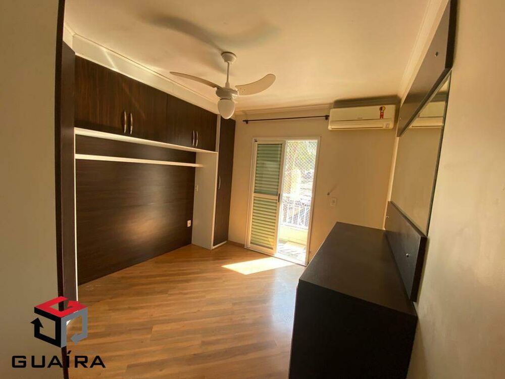 Sobrado à venda com 4 quartos, 220m² - Foto 4