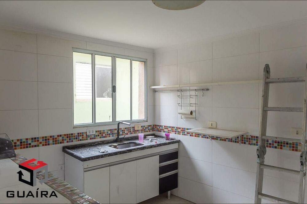 Sobrado à venda com 3 quartos, 140m² - Foto 3
