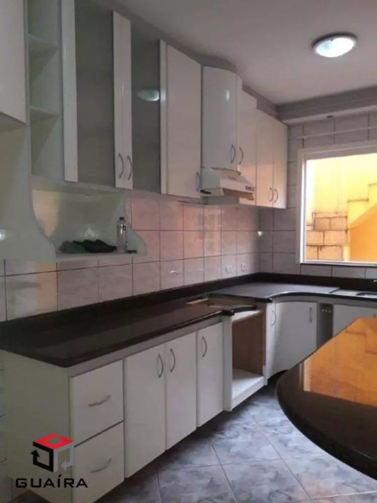 Sobrado à venda com 3 quartos, 263m² - Foto 1