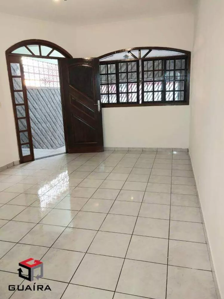 Sobrado à venda com 3 quartos, 169m² - Foto 2