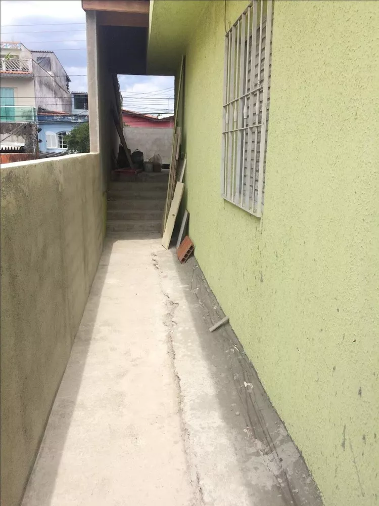 Sobrado à venda com 4 quartos, 263m² - Foto 2