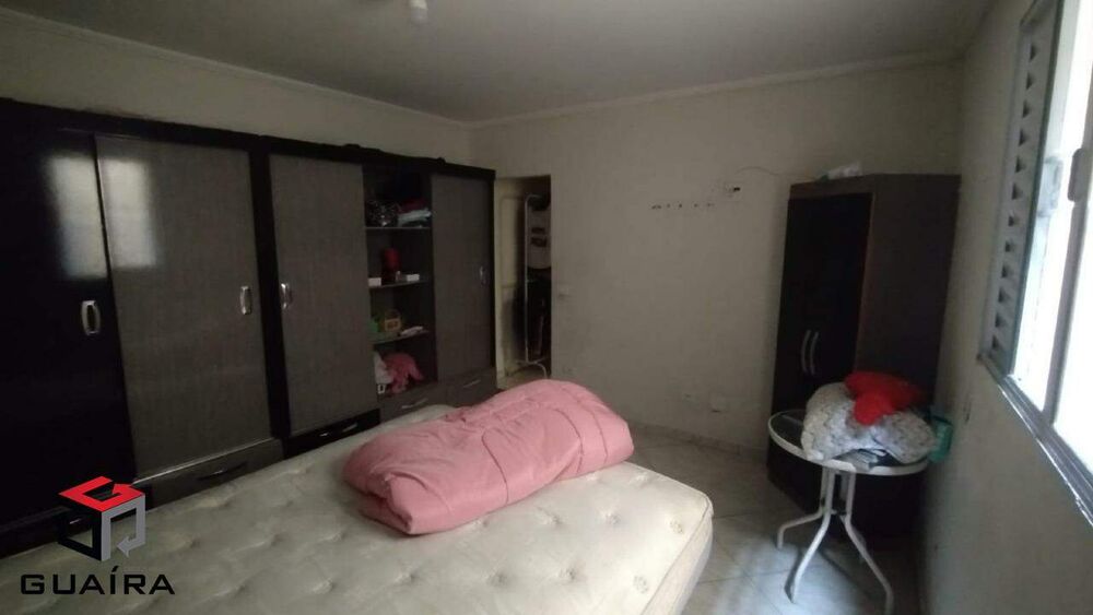 Casa para alugar com 4 quartos, 139m² - Foto 3