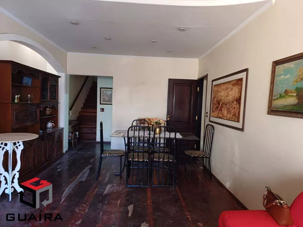 Casa à venda com 4 quartos, 180m² - Foto 4