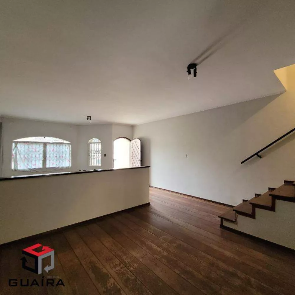 Sobrado à venda com 3 quartos, 226m² - Foto 3