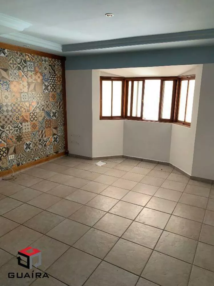 Sobrado à venda com 3 quartos, 160m² - Foto 1