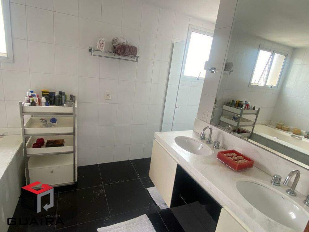 Apartamento à venda com 3 quartos, 200m² - Foto 5