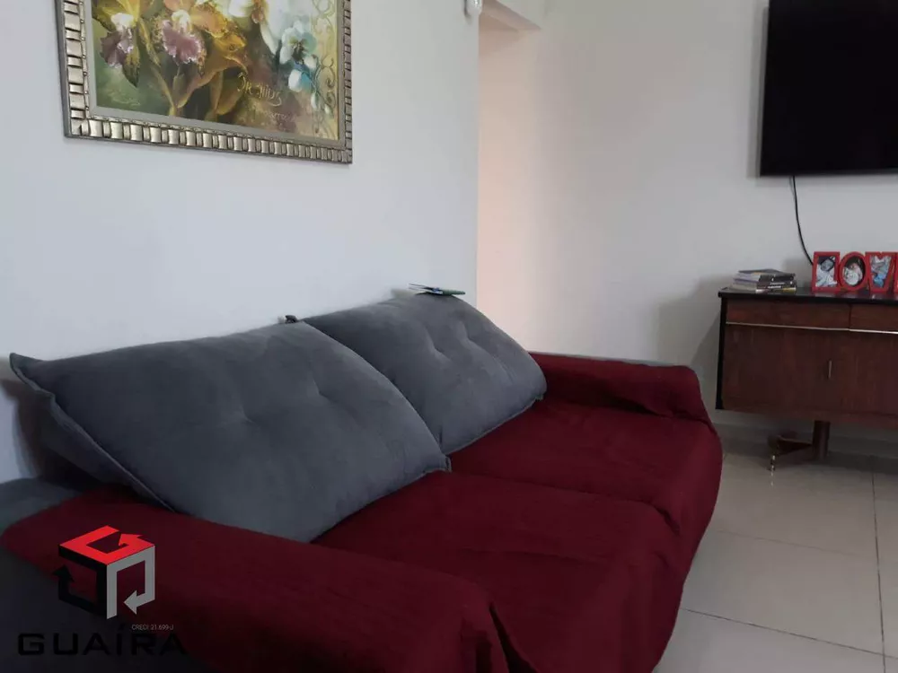 Casa à venda com 2 quartos, 90m² - Foto 4