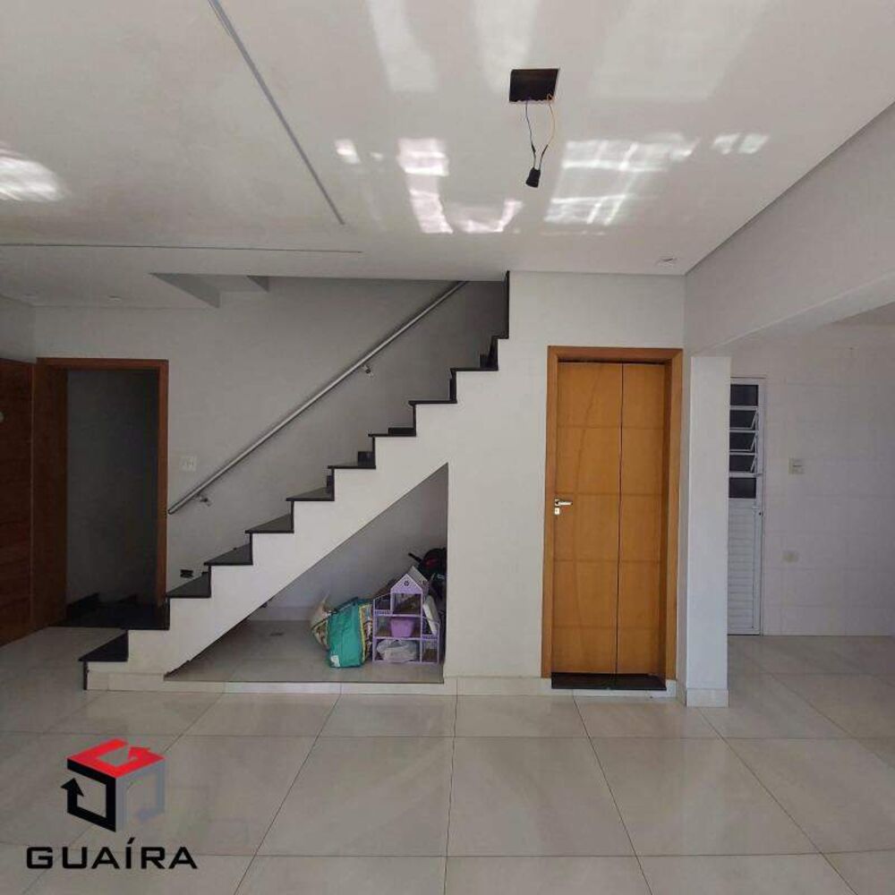 Sobrado à venda com 3 quartos, 147m² - Foto 2