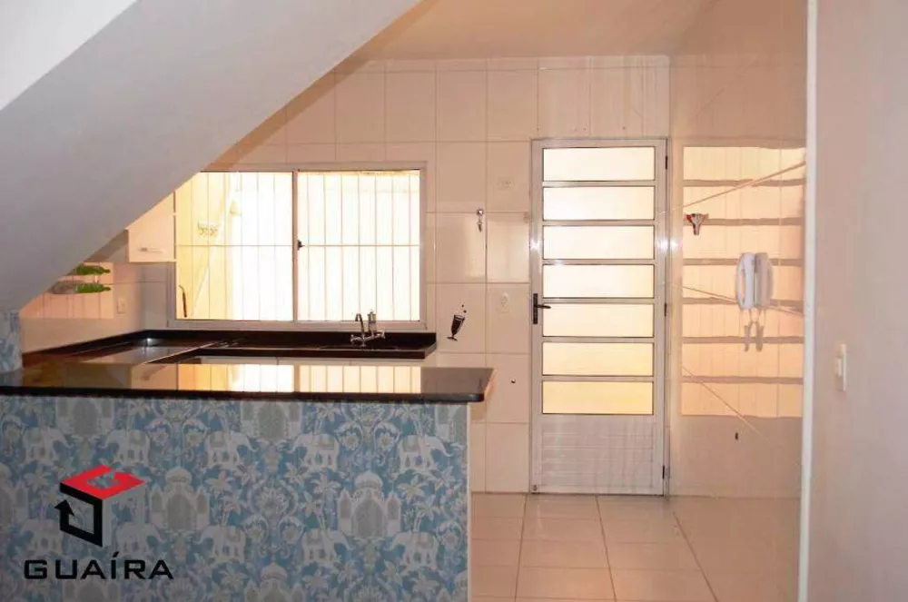 Sobrado à venda com 2 quartos, 80m² - Foto 2