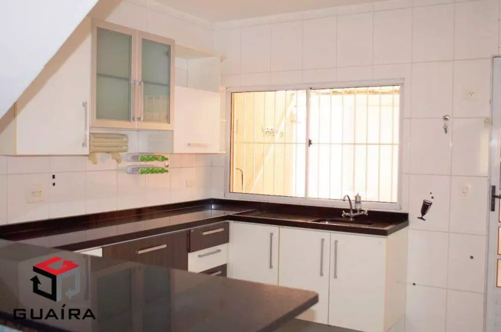 Sobrado à venda com 2 quartos, 80m² - Foto 1