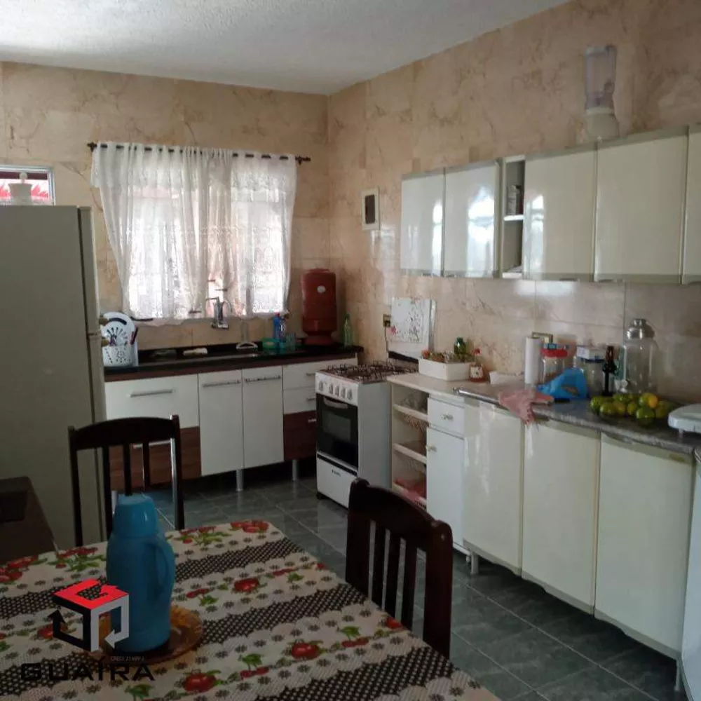 Sobrado à venda com 2 quartos, 189m² - Foto 3