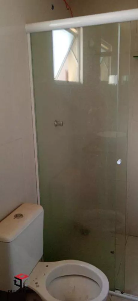 Sobrado à venda com 3 quartos, 200m² - Foto 3