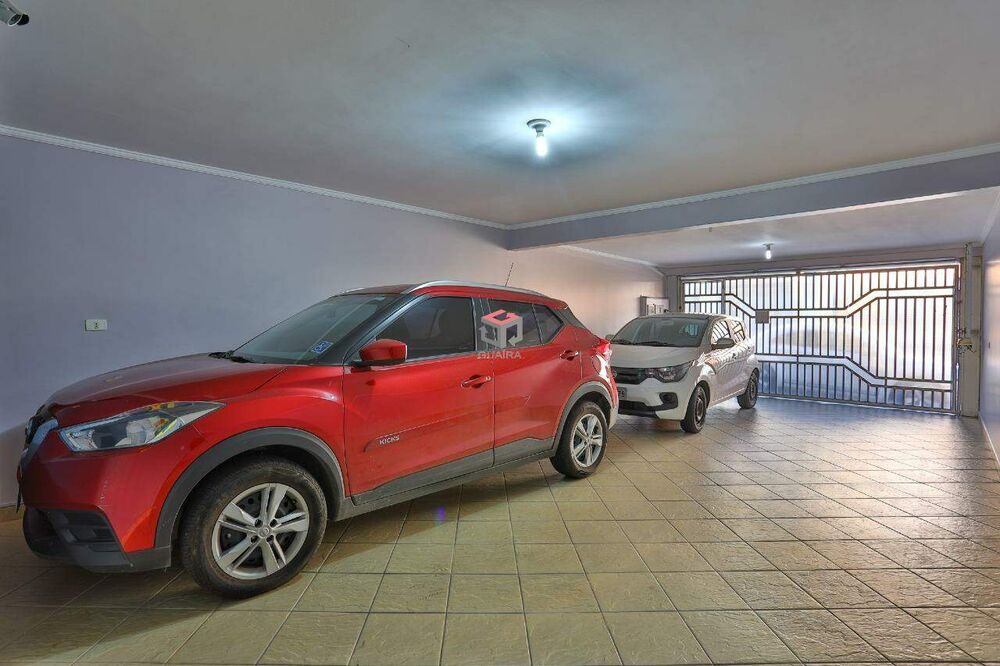 Sobrado à venda com 3 quartos, 206m² - Foto 1