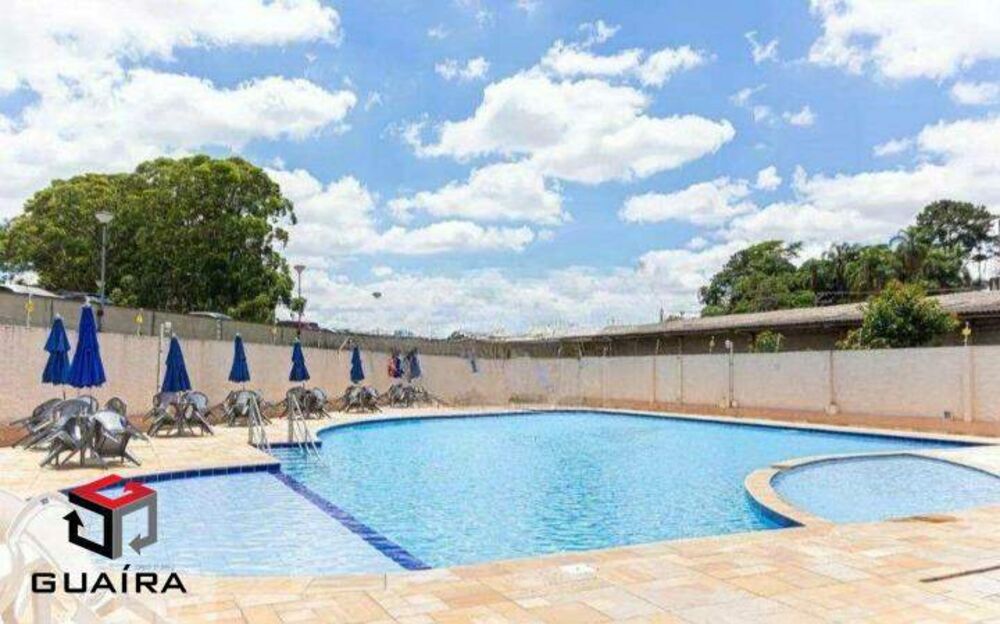 Apartamento à venda com 2 quartos, 47m² - Foto 3