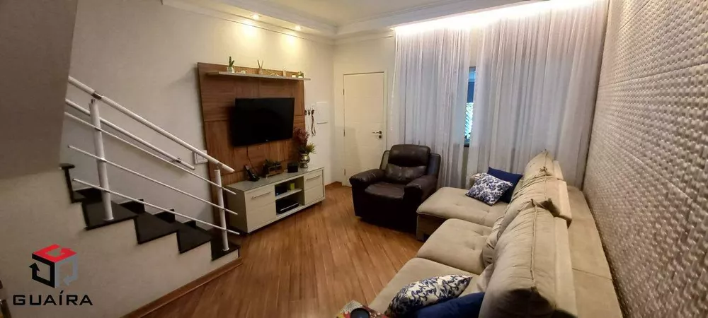 Sobrado à venda com 3 quartos, 144m² - Foto 1