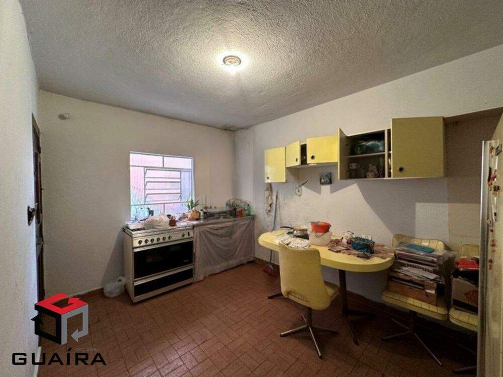 Sobrado à venda com 5 quartos, 256m² - Foto 2