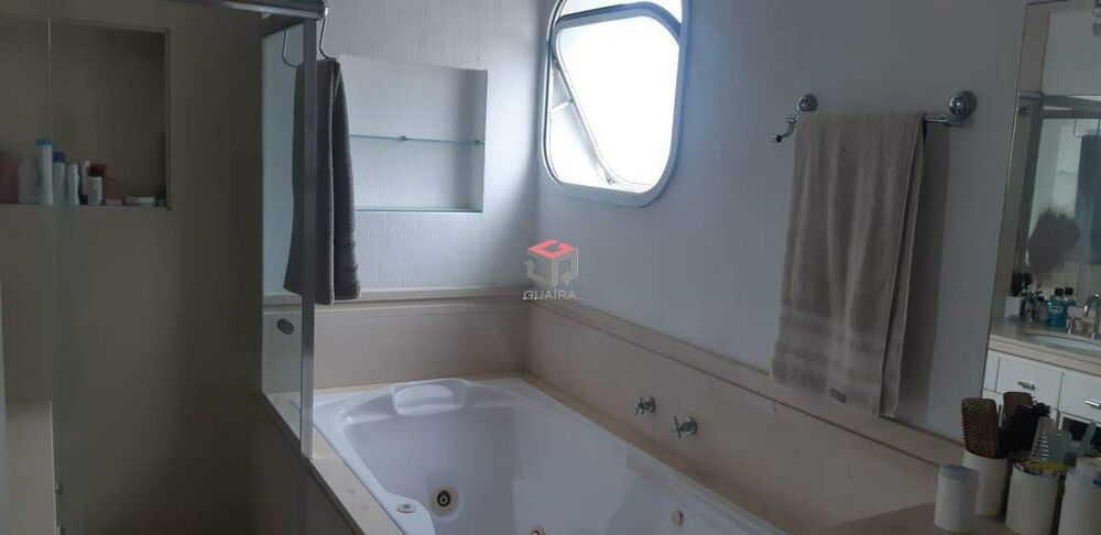 Apartamento à venda com 4 quartos, 240m² - Foto 15