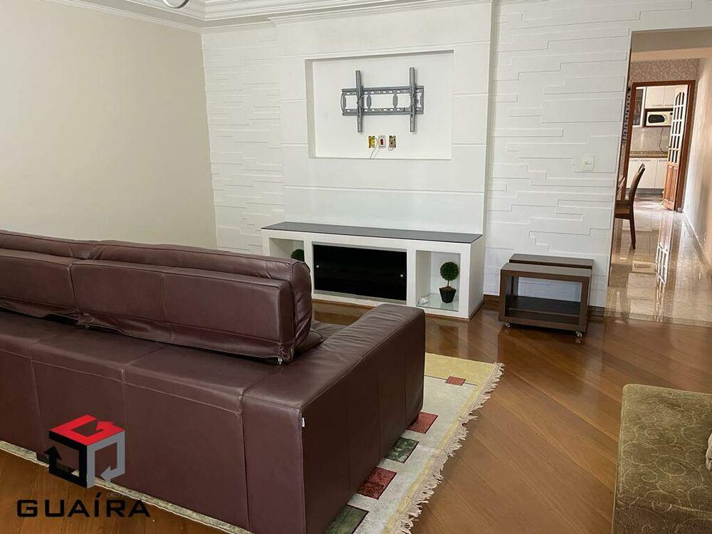 Sobrado à venda com 3 quartos, 244m² - Foto 1