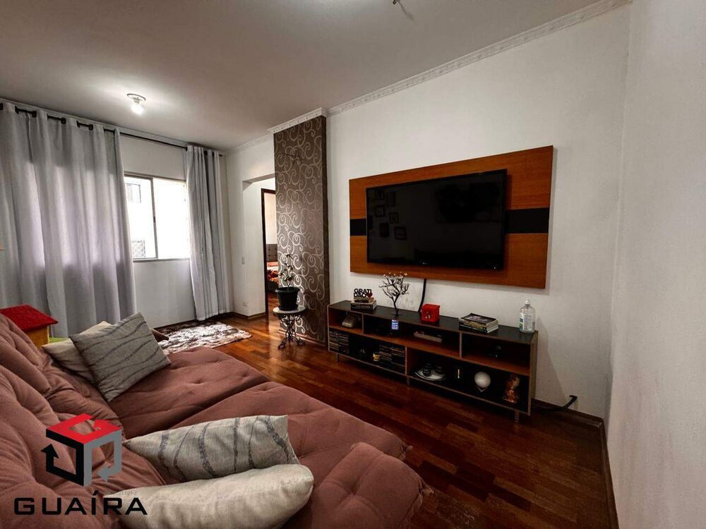 Apartamento à venda com 2 quartos, 68m² - Foto 2
