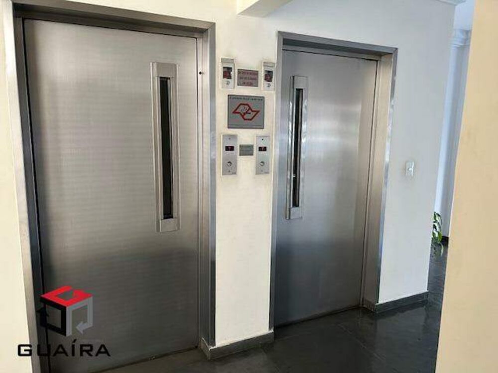 Apartamento à venda com 2 quartos, 62m² - Foto 32