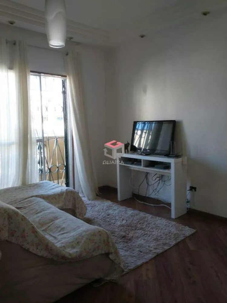 Apartamento à venda com 2 quartos, 67m² - Foto 2