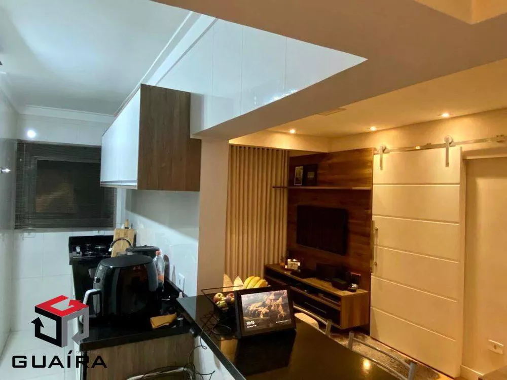 Apartamento à venda com 2 quartos, 70m² - Foto 3