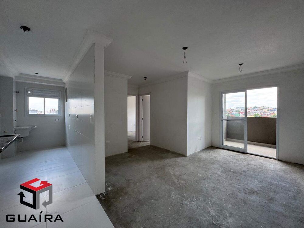 Apartamento à venda com 2 quartos, 61m² - Foto 2