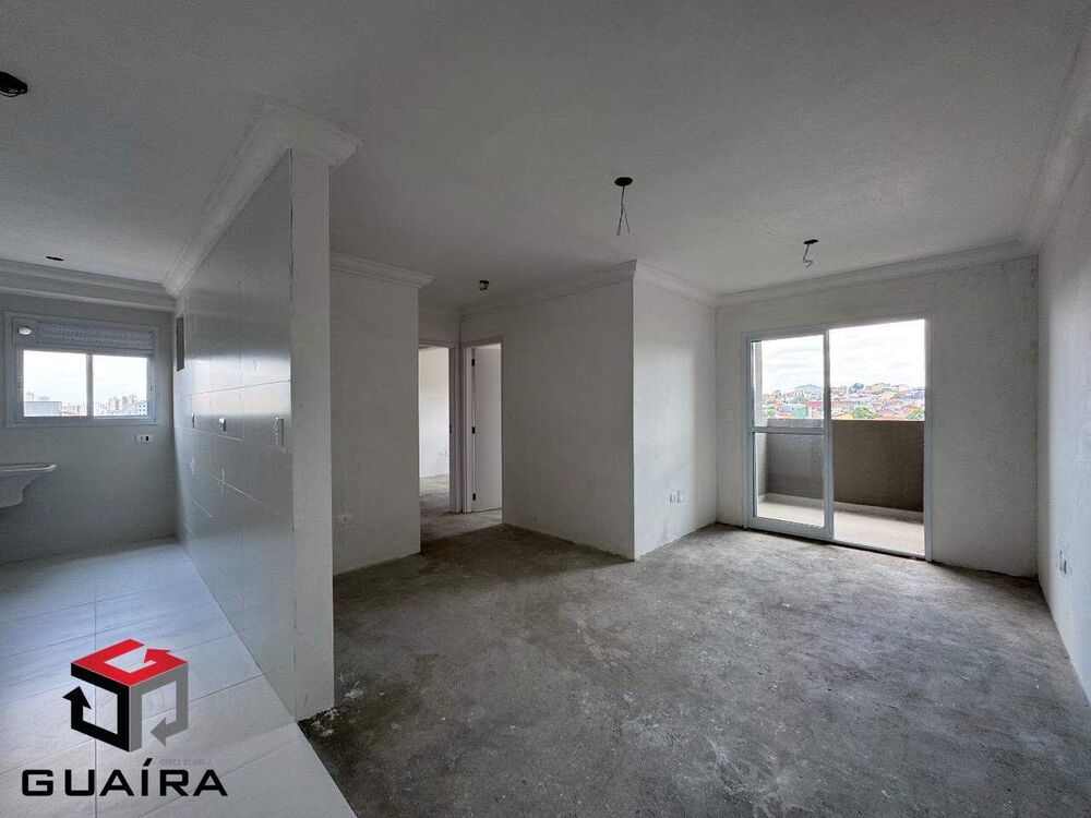 Apartamento à venda com 2 quartos, 61m² - Foto 1