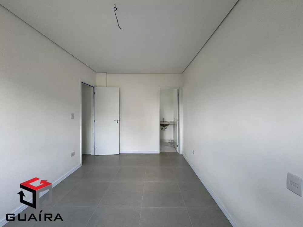 Sobrado à venda com 3 quartos, 194m² - Foto 2