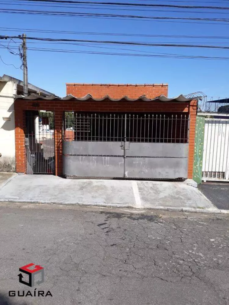 Sobrado à venda com 2 quartos, 176m² - Foto 1