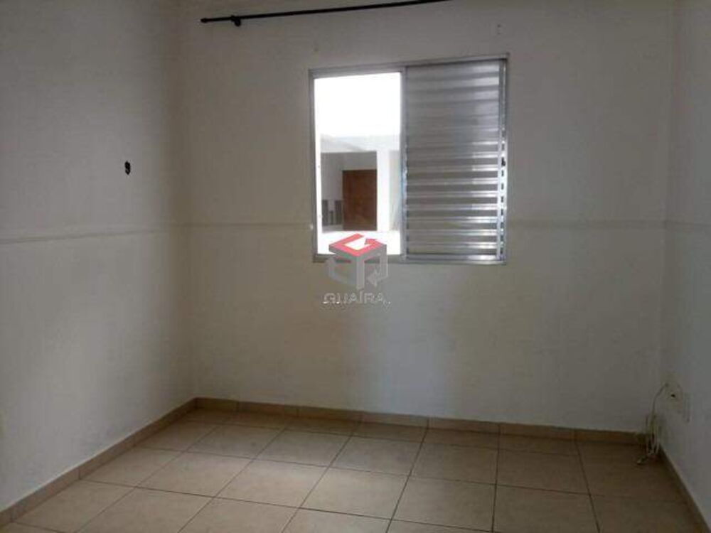 Apartamento à venda com 2 quartos, 70m² - Foto 3
