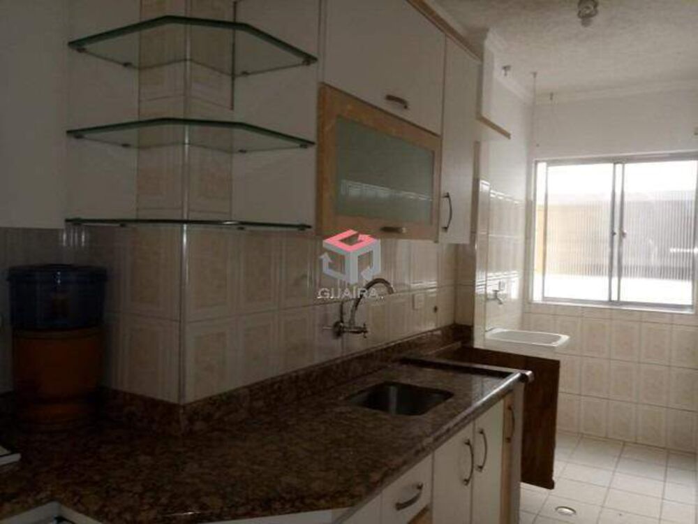 Apartamento à venda com 2 quartos, 70m² - Foto 2