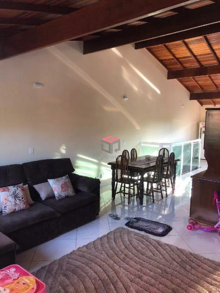 Sobrado à venda com 3 quartos, 300m² - Foto 3