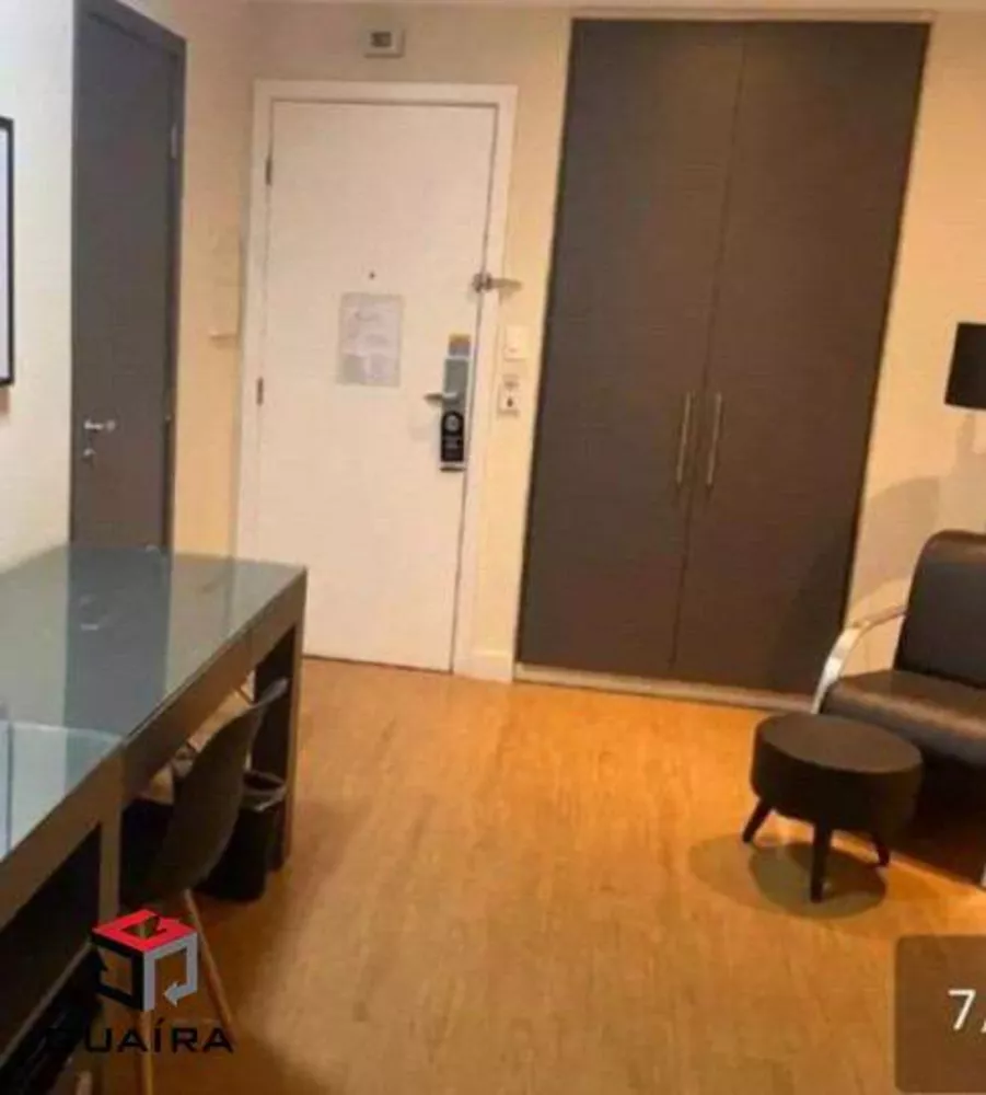 Apartamento à venda com 1 quarto, 45m² - Foto 1