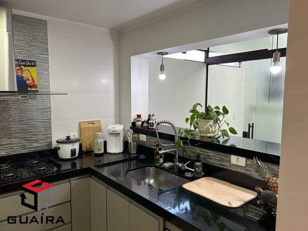 Sobrado à venda com 3 quartos, 216m² - Foto 2