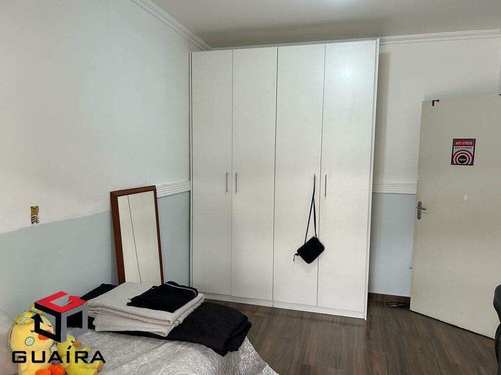 Sobrado à venda com 3 quartos, 216m² - Foto 3