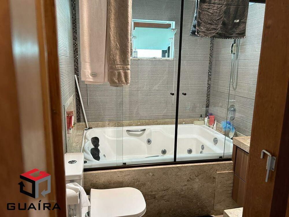 Sobrado à venda com 3 quartos, 216m² - Foto 4