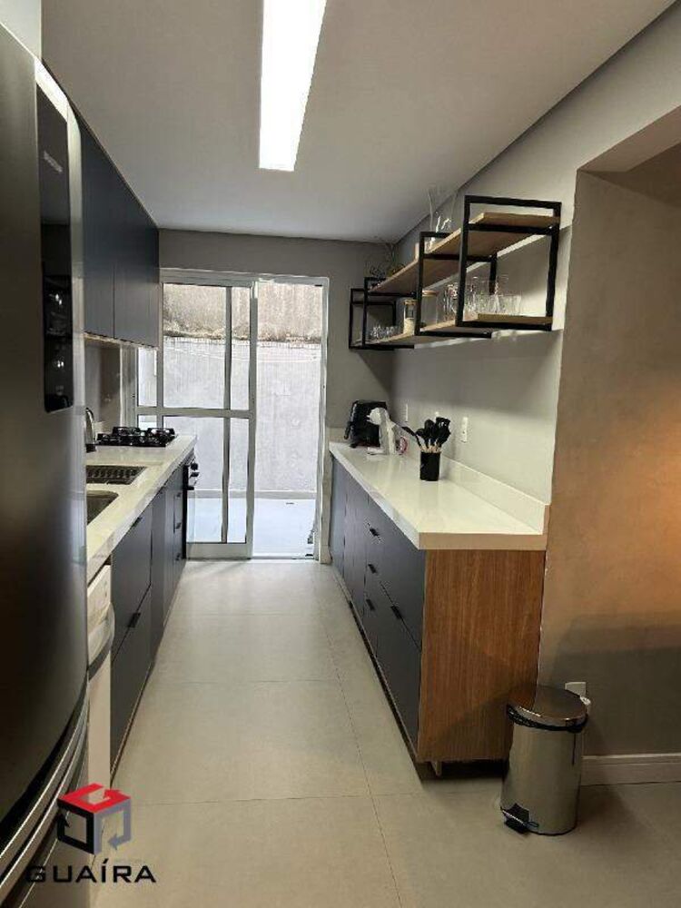 Apartamento à venda com 2 quartos, 68m² - Foto 1