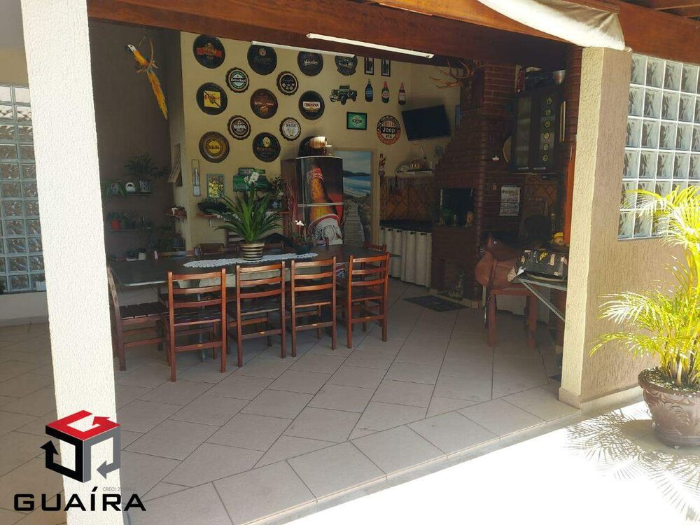 Sobrado à venda com 3 quartos, 310m² - Foto 2