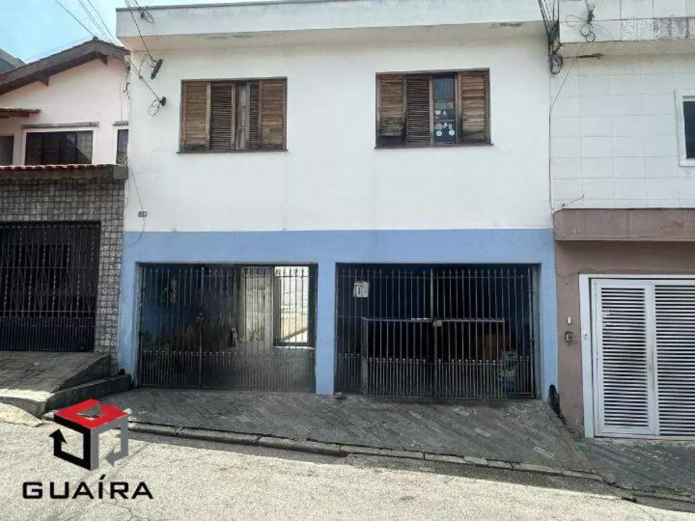 Sobrado à venda com 3 quartos, 252m² - Foto 1