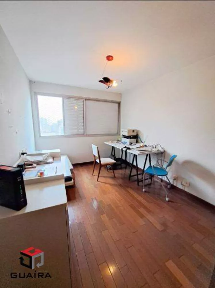 Apartamento à venda com 3 quartos, 133m² - Foto 2