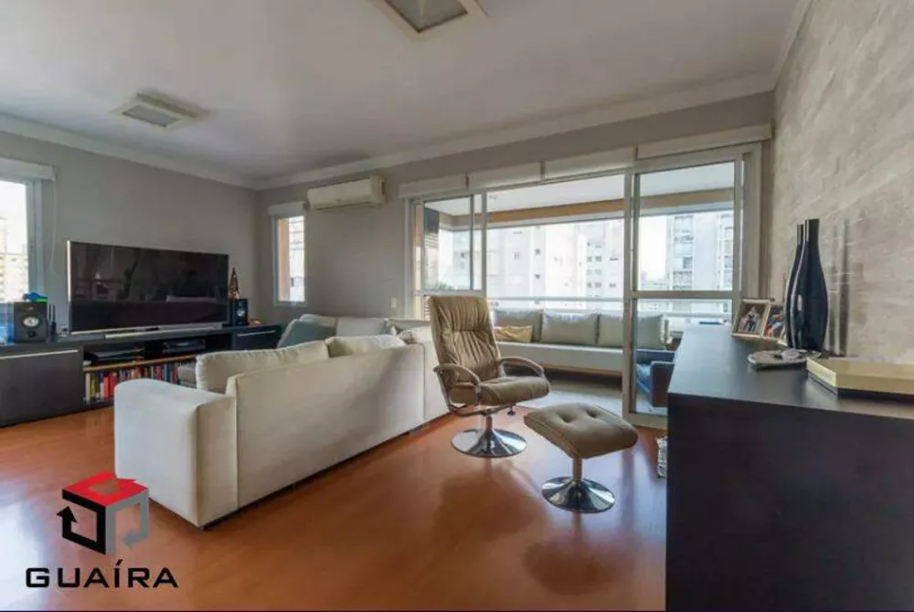 Apartamento à venda com 3 quartos, 137m² - Foto 3